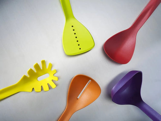 Winner Plast Compact Kitchen Tool Set with Magnetic Handles